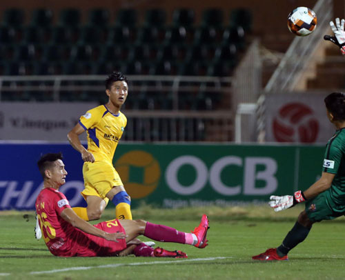 V-League: Chưa giảm lương vì nhạy cảm