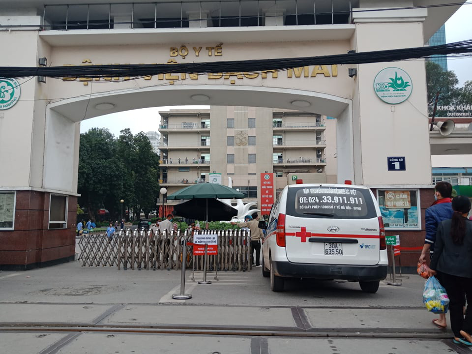 Bệnh viện Bạch Mai ra thông báo khẩn "nội bất xuất, ngoại bất nhập"