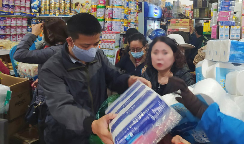 Tổ chức các điểm bán hàng lưu động, dã chiến trong dịch Covid-19