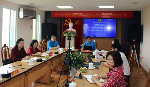 Chú trọng chăm lo đoàn viên khó khăn