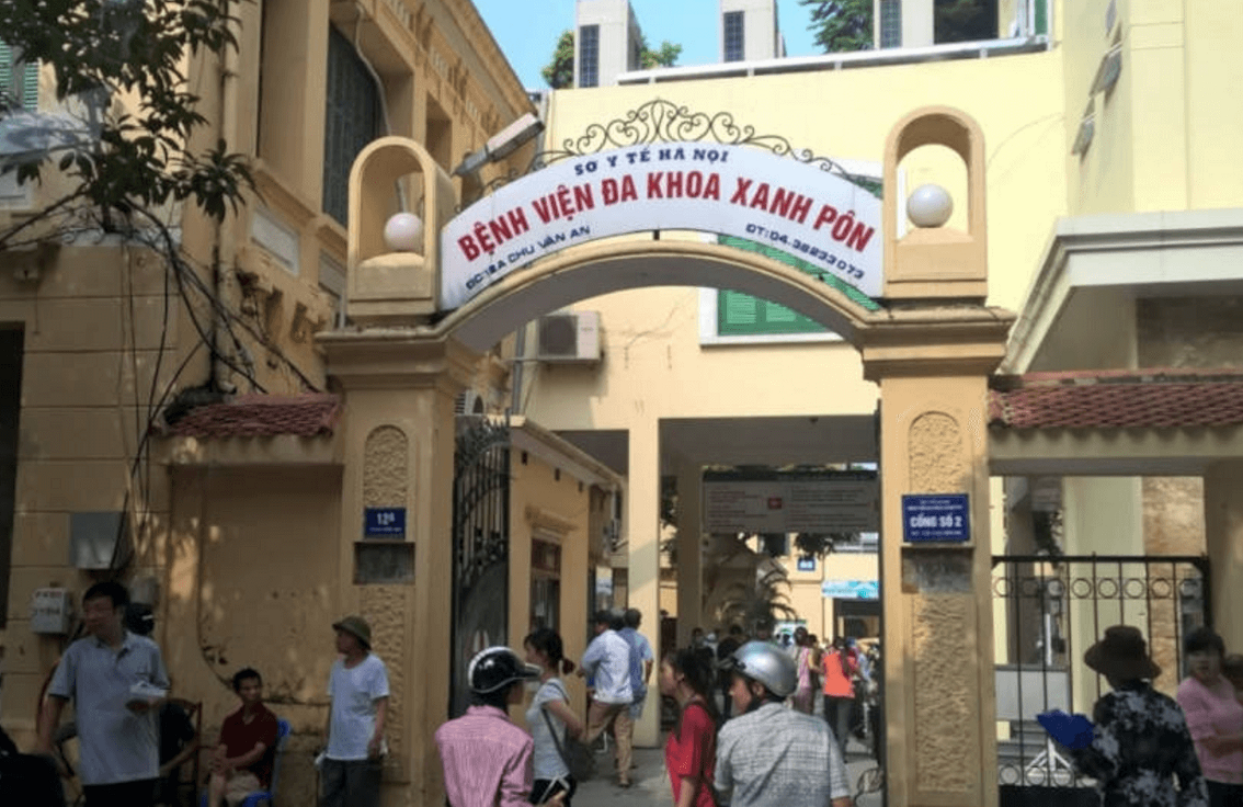 Bệnh viện Xanh Pôn có khoa bị phong toả vì ca bệnh Covid-19 đến thăm con