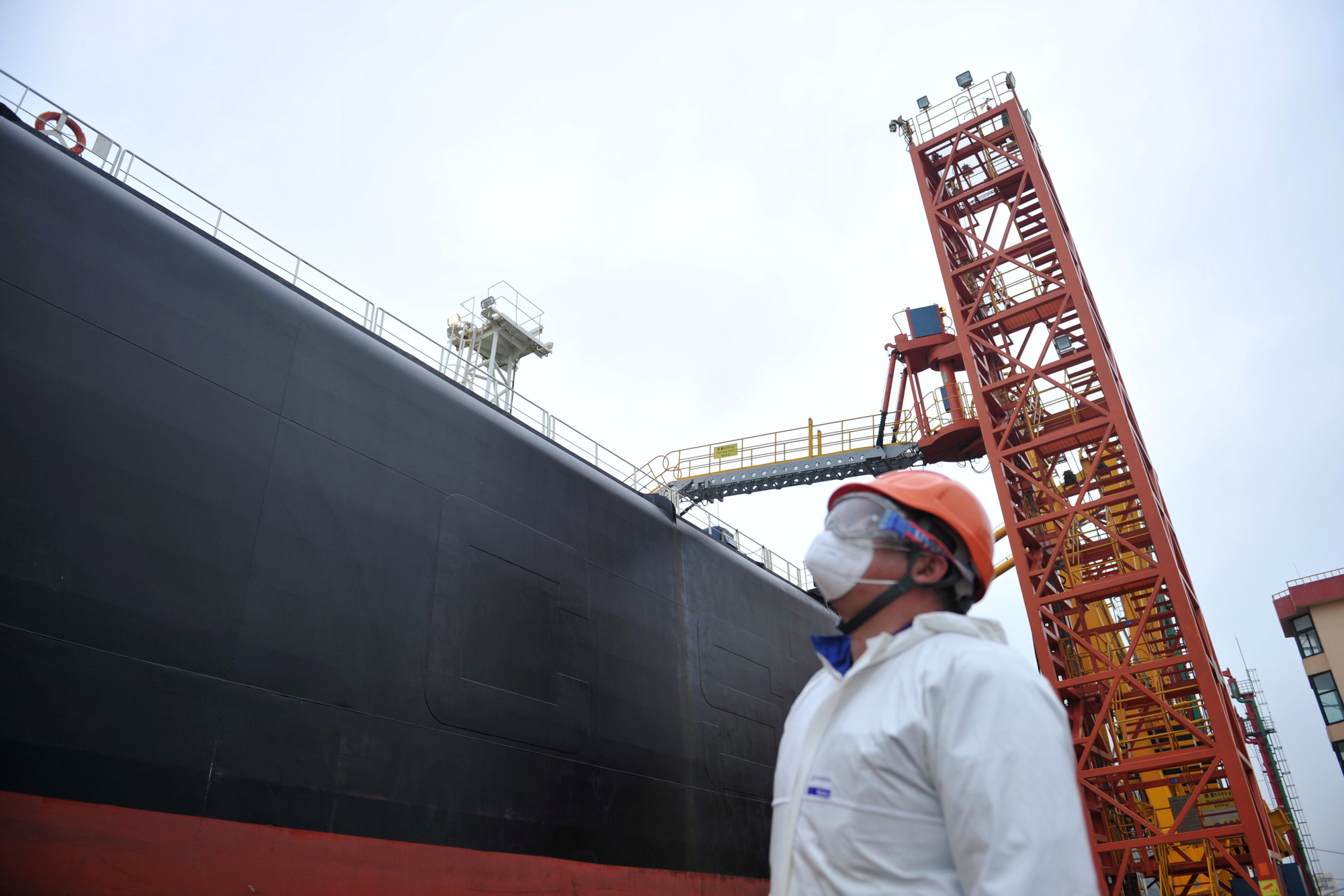 Căng thẳng Nga - Ả Rập Saudi phủ bóng giá dầu