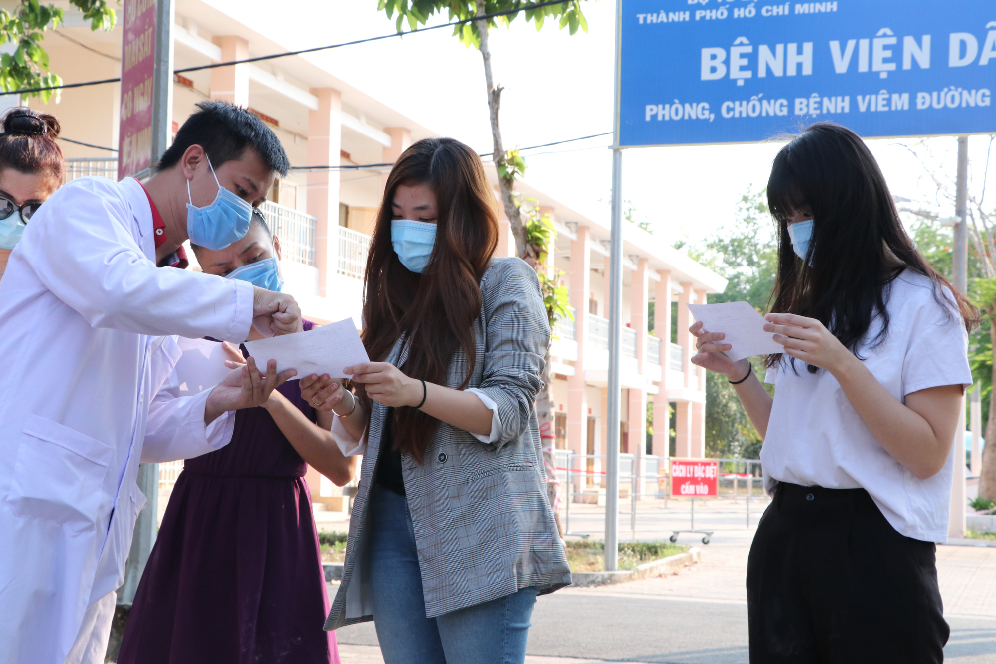 Cập nhật mới nhất diễn biến dịch bệnh Covid-19 tại TP HCM