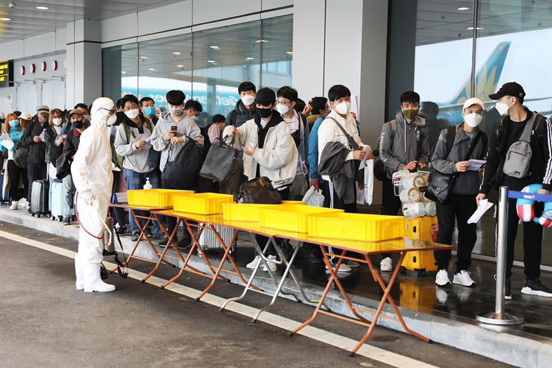 Gần 1.800 công dân từ Hàn Quốc về sân bay Vân Đồn được cách ly