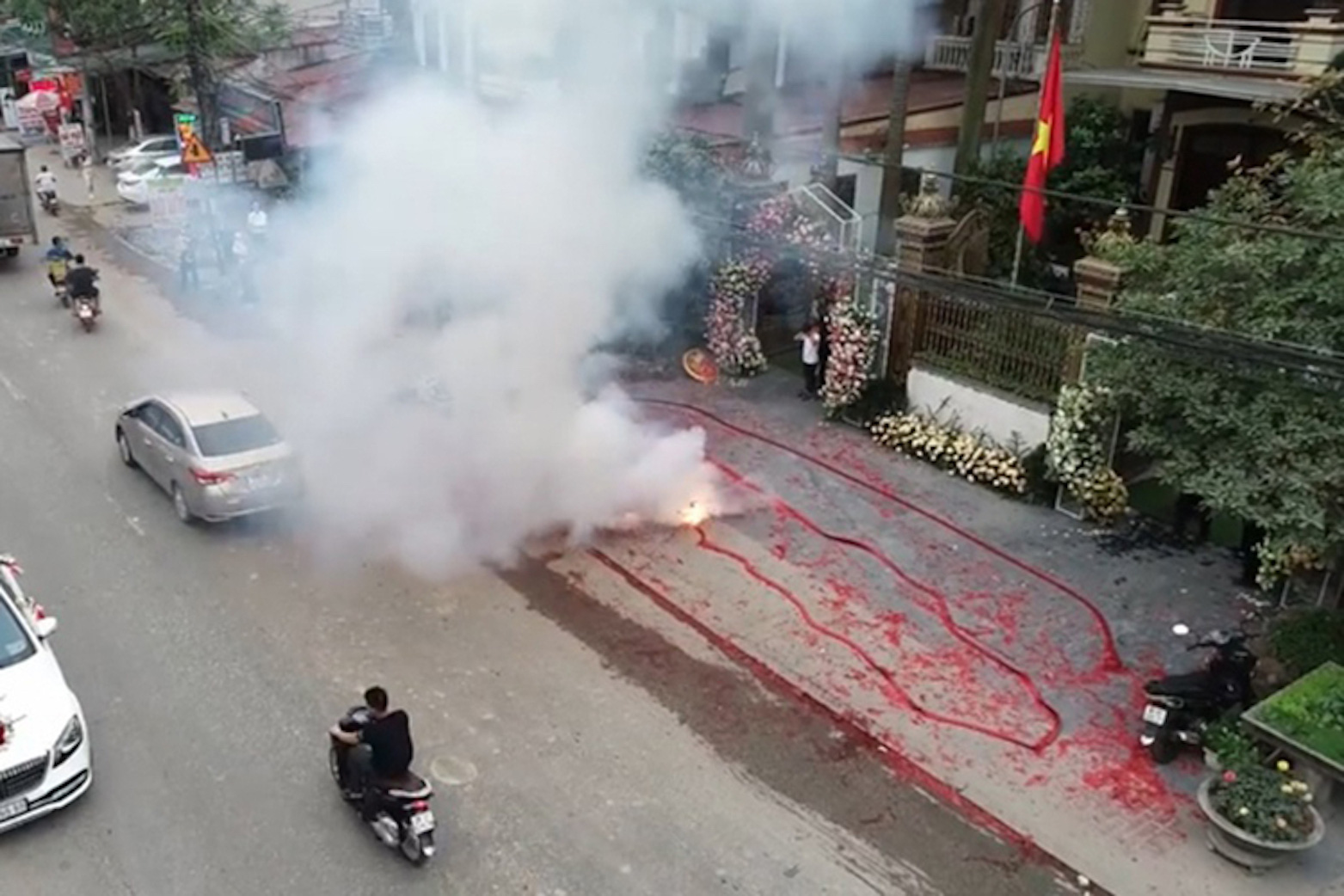 Khởi tố vụ đốt pháo ở Sóc Sơn