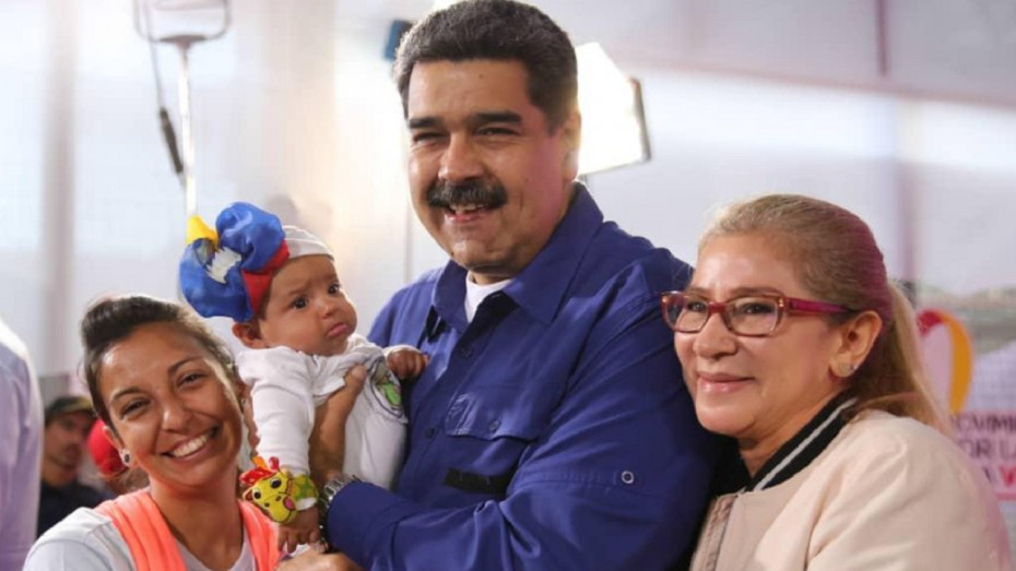 Tổng thống Venezuela kêu gọi phụ nữ sinh... 6 con