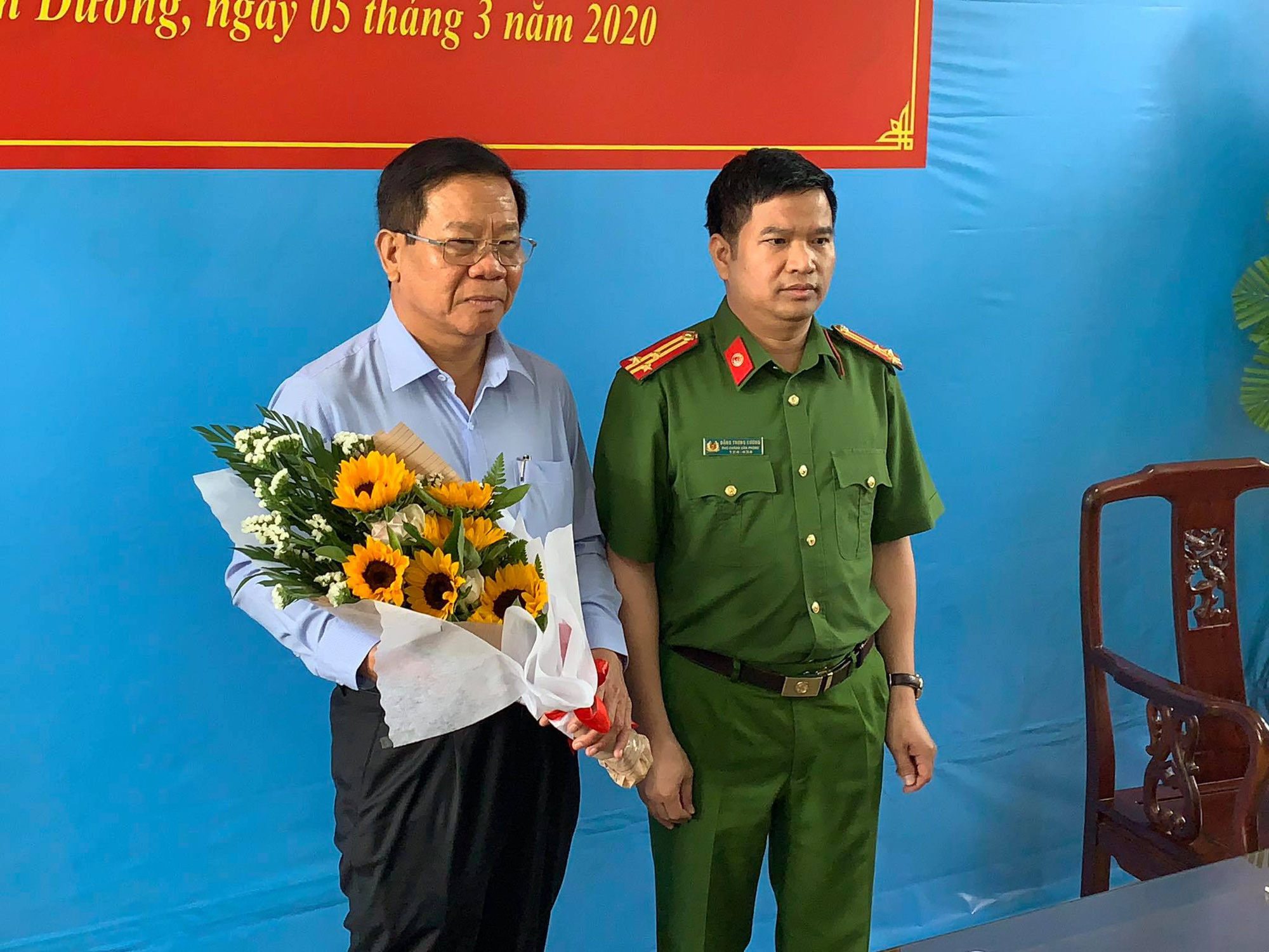 Bộ C&ocirc;ng an ch&iacute;nh thức xin lỗi 2 doanh nh&acirc;n bị bắt oan ở B&igrave;nh Dương - Ảnh 2.