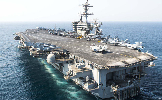 Siêu tàu sân bay Mỹ USS Theodore Roosevelt đã vào đến vịnh Đà Nẵng