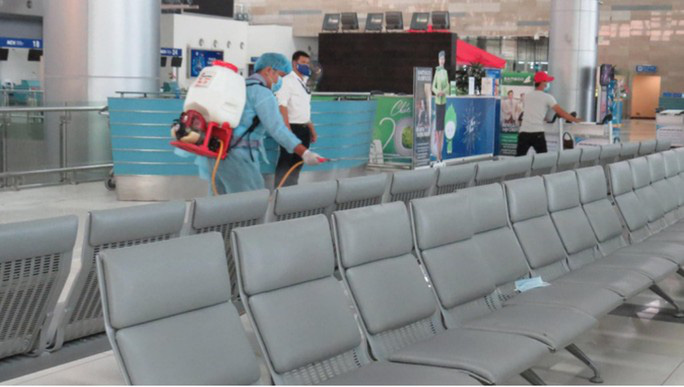 Đã tìm được 5 hành khách đi cùng chuyến bay có khách Nhật nhiễm Covid-19