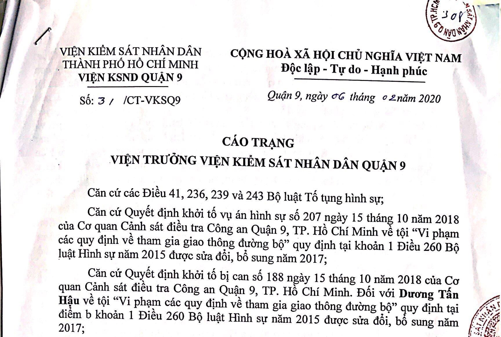 Rắc rối với vụ lái xe bán tải gây tai nạn vì hàng xóm cấm đi chung đường