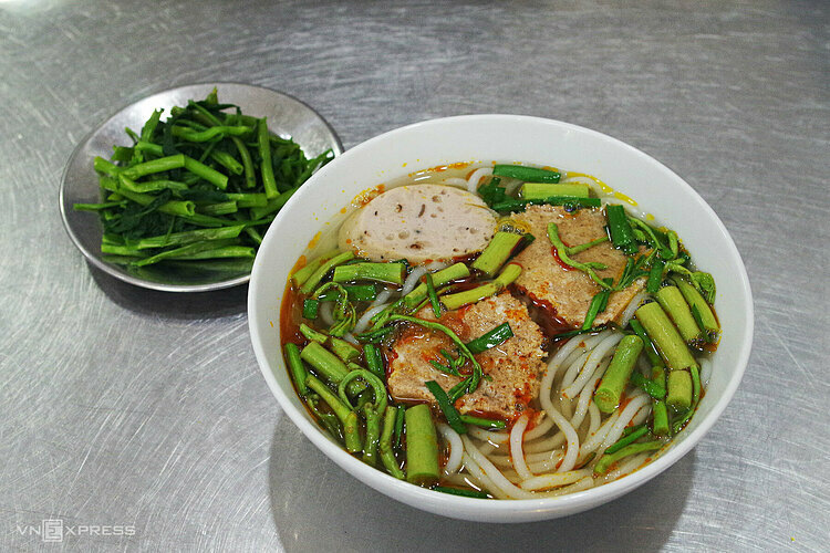 Canh b&uacute;n hai miền - Ảnh 1.