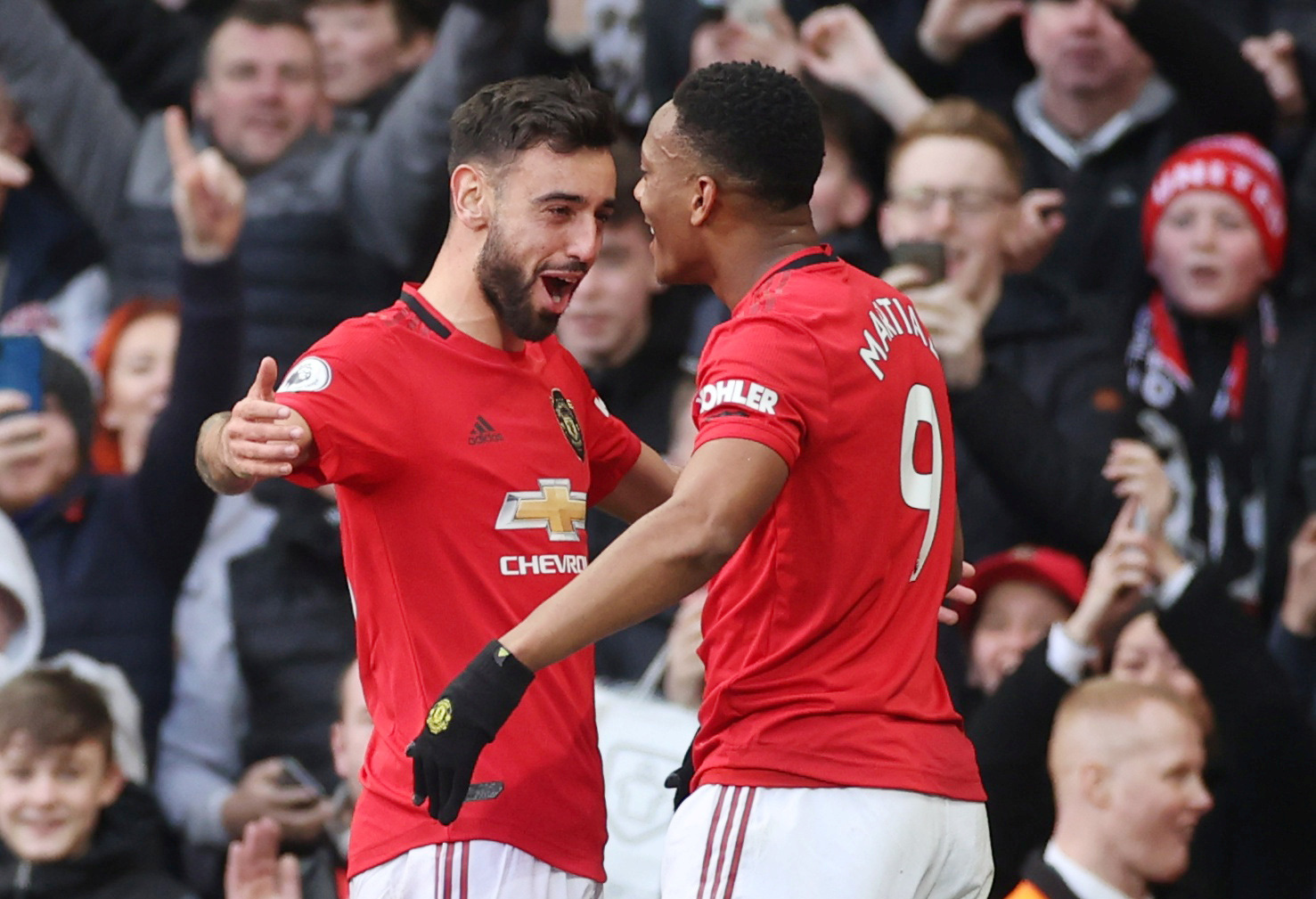 Quật ng&atilde; Man City, Man United thắng tưng bừng đại chiến - Ảnh 5.