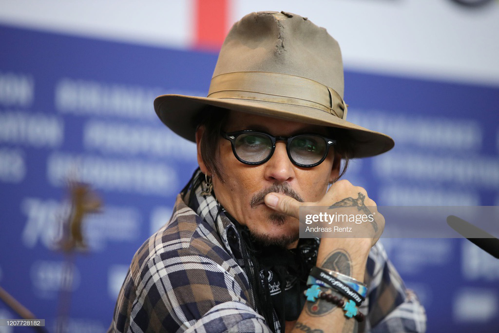 Johnny Depp - người đàn ông mất tất cả vì một bóng hồng - Ảnh 1.