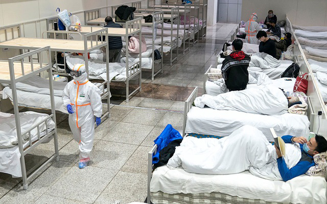 Chuy&ecirc;n gia lo sợ &ldquo;cơn &aacute;c mộng&rdquo; Covid-19 k&eacute;o d&agrave;i - Ảnh 1.