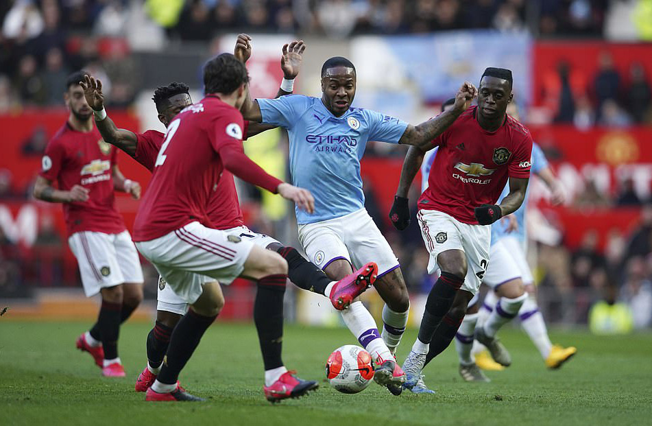 Quật ng&atilde; Man City, Man United thắng tưng bừng đại chiến - Ảnh 3.