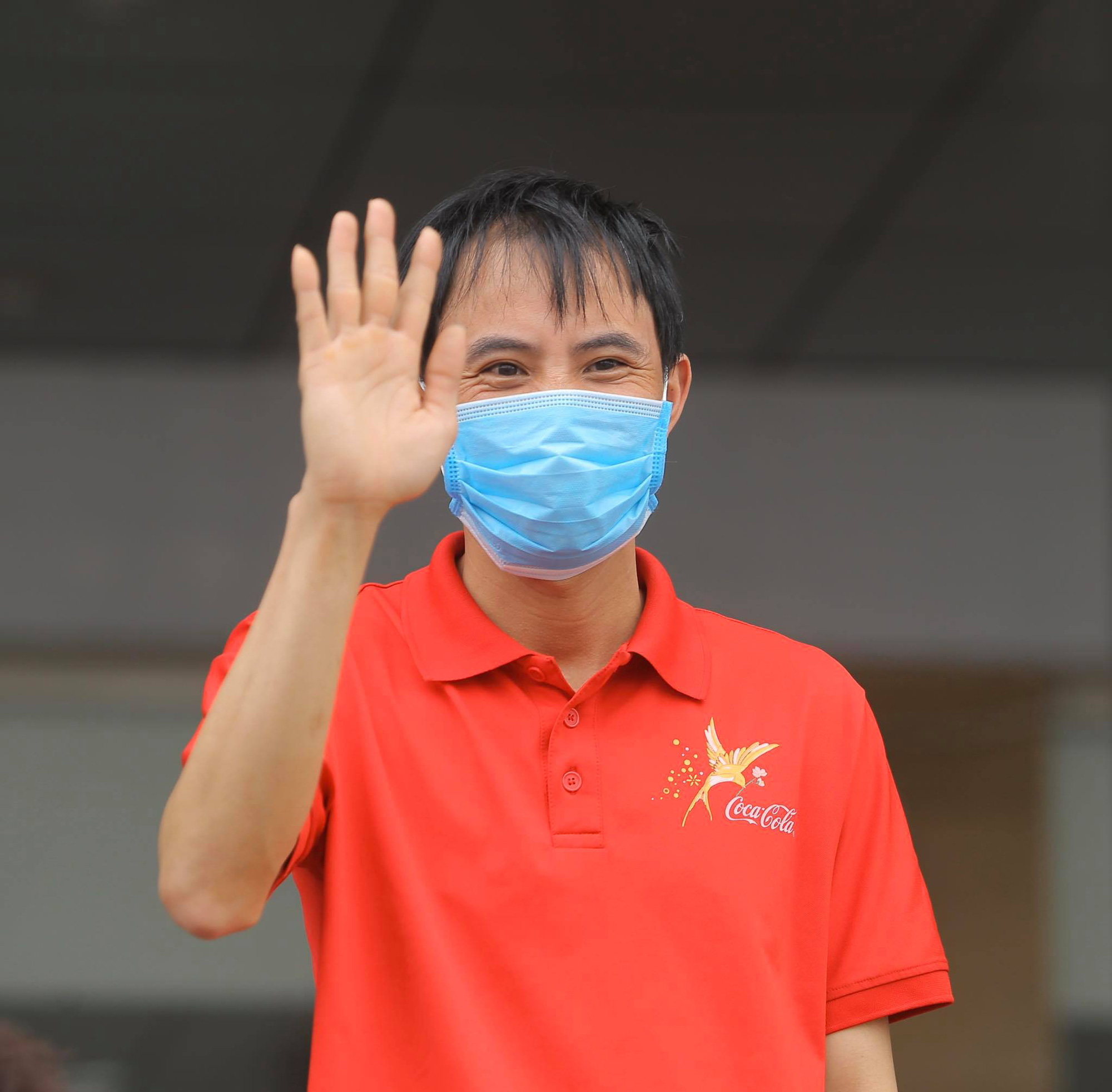 Nữ điều dưỡng Bệnh viện Bạch Mai cùng 8 bệnh nhân Covid-19 được công bố khỏi bệnh - Ảnh 13.