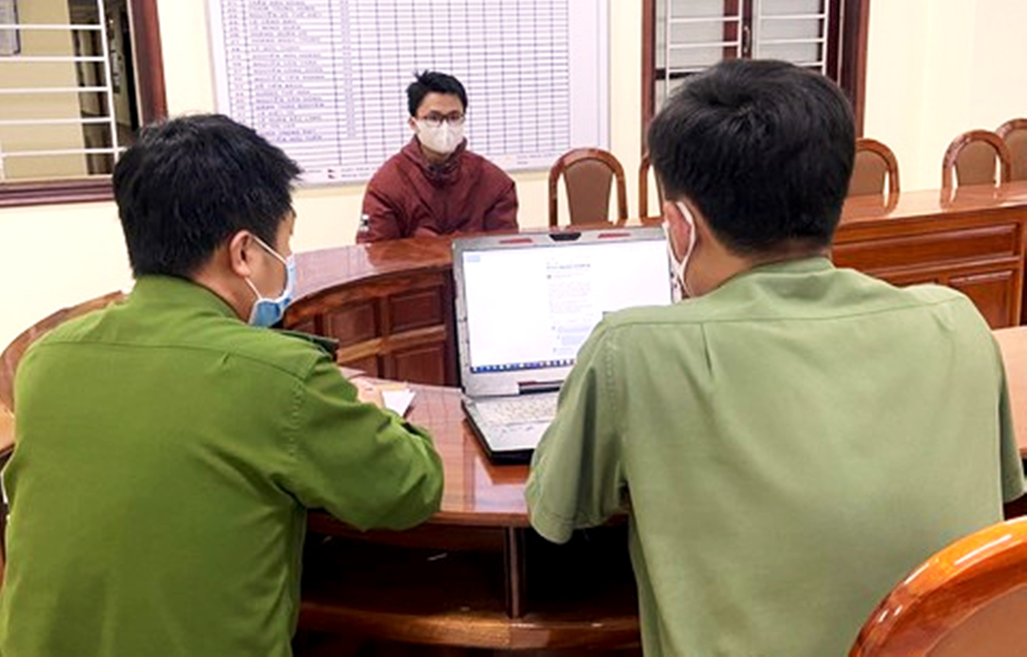 Lãnh án tù vì mạo danh người khác tung tin có người chết vì Covid-19 ở Đà Lạt - Ảnh 2.