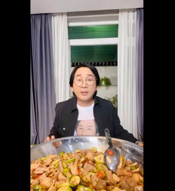 Kim Tử Long, Kim Tiểu Long b&agrave;y c&aacute;ch nấu ăn, ca vọng cổ hot tặng kh&aacute;n giả - Ảnh 3.