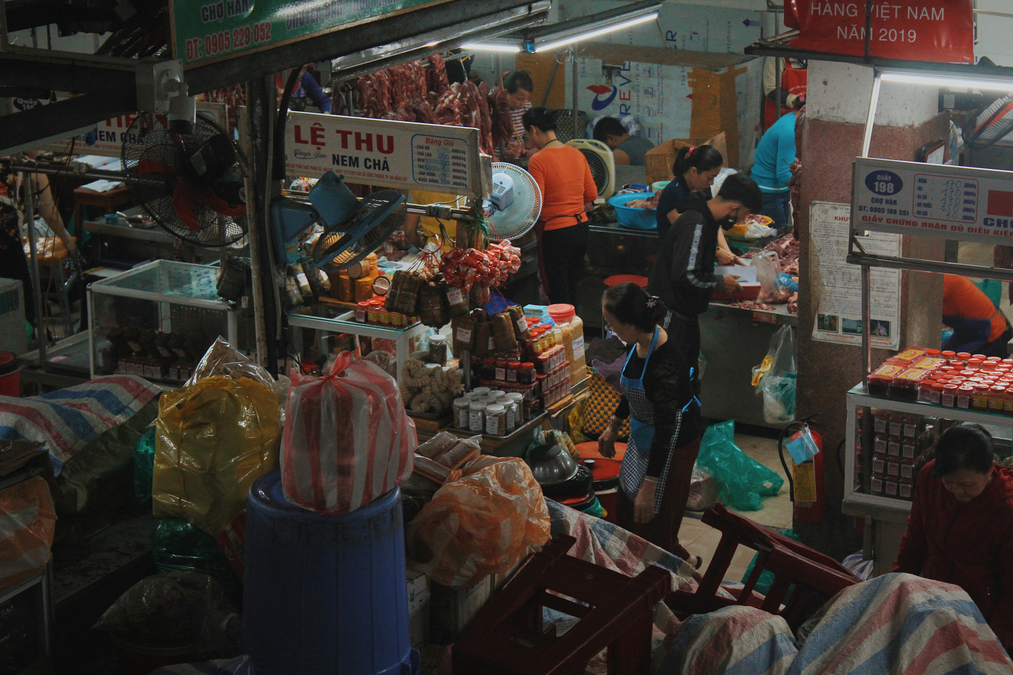 Những khoảnh khắc b&igrave;nh y&ecirc;n đ&uacute;ng nghĩa ở Đ&agrave; Nẵng, Hội An - Ảnh 29.