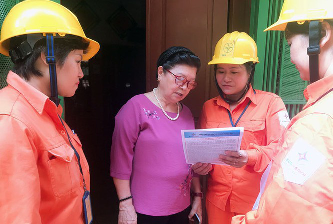 Bộ Công Thương gấp rút triển khai giảm giá điện 3 tháng do dịch Covid-19