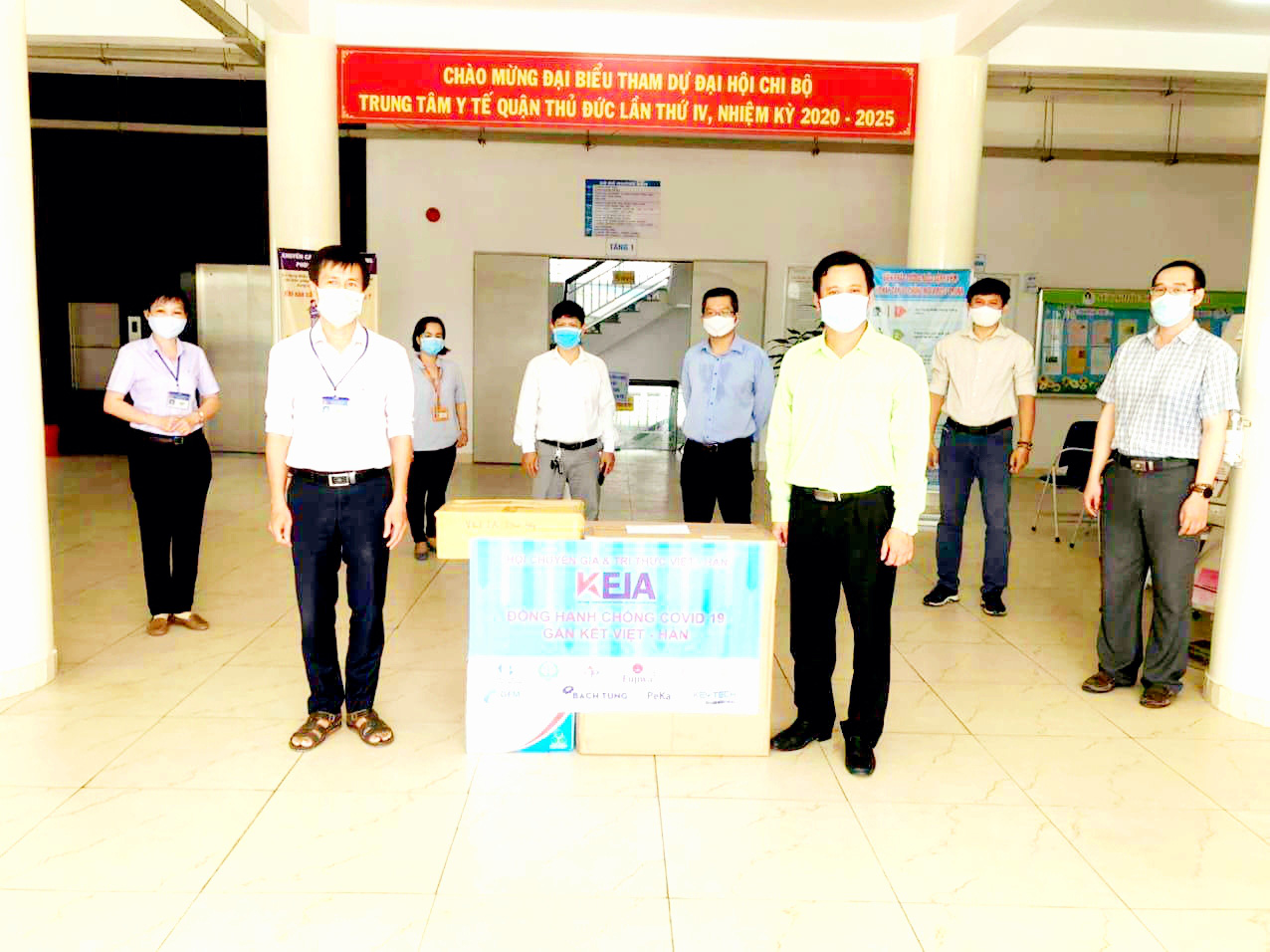 Hội Chuy&ecirc;n gia tr&iacute; thức Việt Nam-H&agrave;n Quốc hỗ trợ y b&aacute;c sĩ tại Trung t&acirc;m Y tế quận Thủ Đức - Ảnh 2.