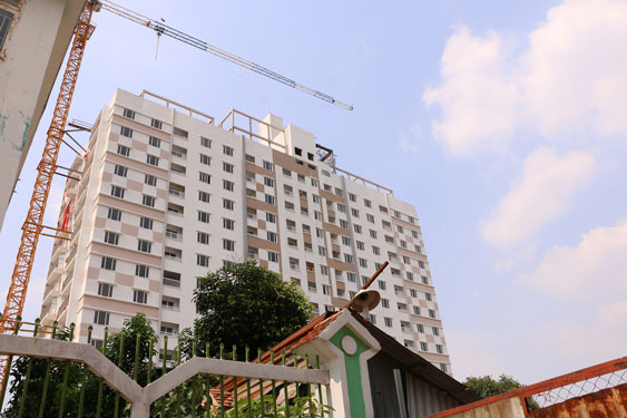 Không tháo dỡ 2 tầng vi phạm ở Tân Bình Apartment