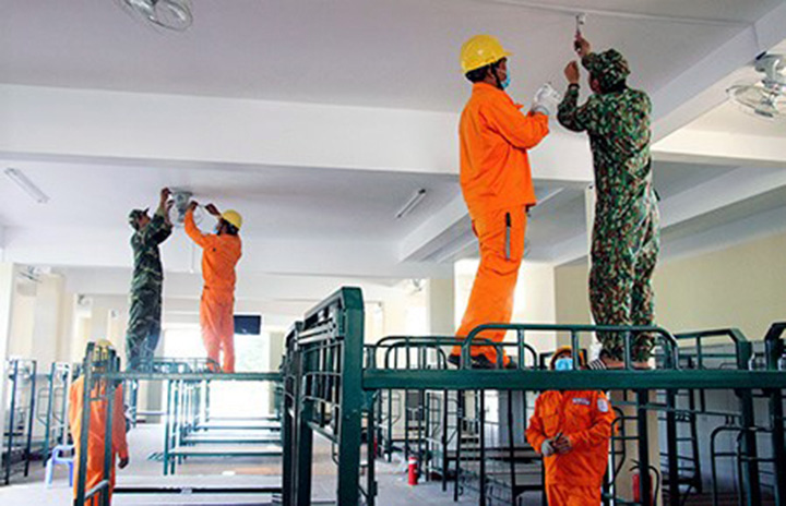 Tổng C&ocirc;ng ty Điện lực miền Nam: Bảo đảm điện v&agrave; chung tay ph&ograve;ng, chống dịch Covid-19  - Ảnh 3.