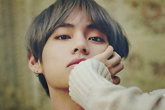 V (BTS) dẫn đầu danh sách 100 nam thần châu Á