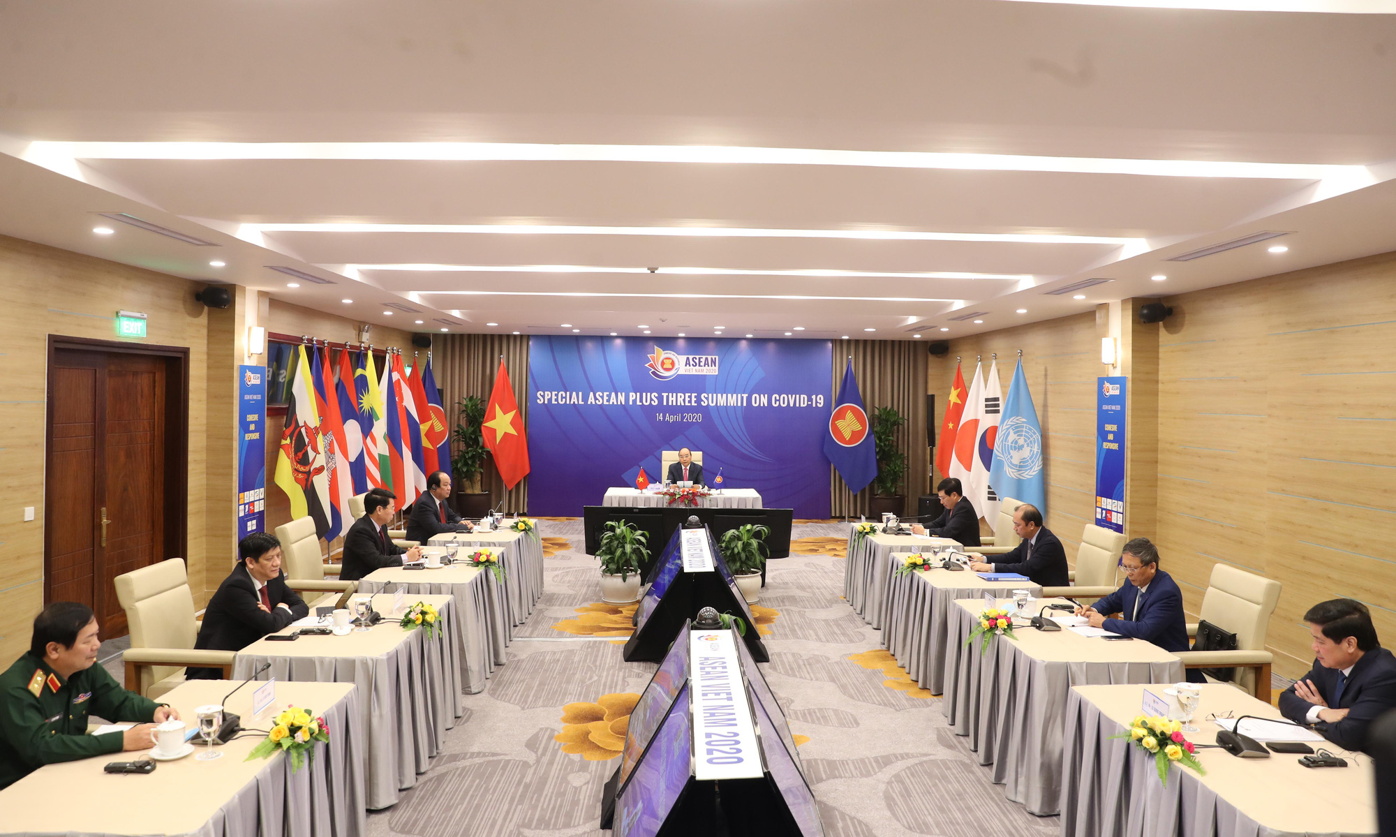 Trung Quốc, Nhật Bản, H&agrave;n Quốc c&ugrave;ng ASEAN b&agrave;n ứng ph&oacute; dịch bệnh, phục hồi kinh tế - Ảnh 1.