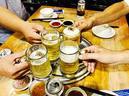 Phú Yên: Xem xét kỷ luật 4 lãnh đạo xã ăn nhậu trong ngày đầu giãn cách