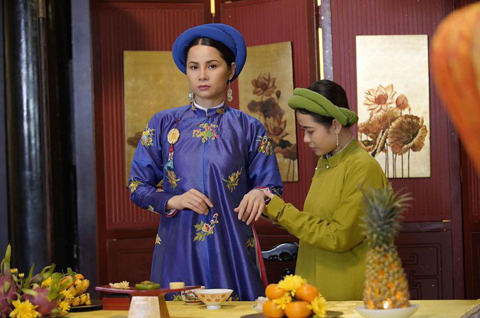 Nhà sản xuất "Phượng khấu" lên tiếng vụ bị tố đổi tiền lấy "đất" diễn