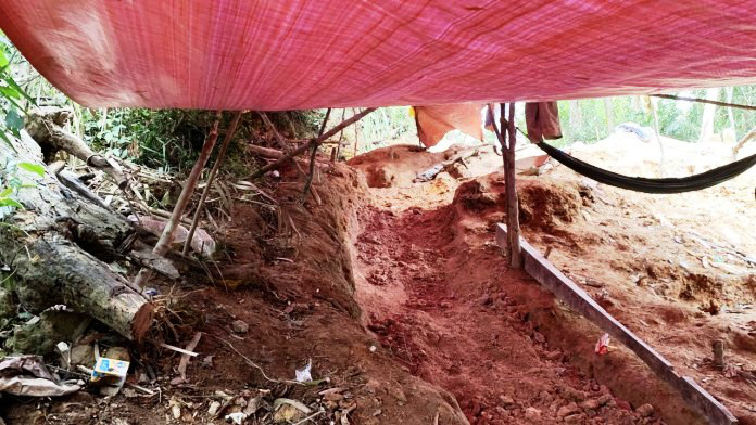 Khai thác lậu mỏ vàng 8 tấn ở Quảng Bình