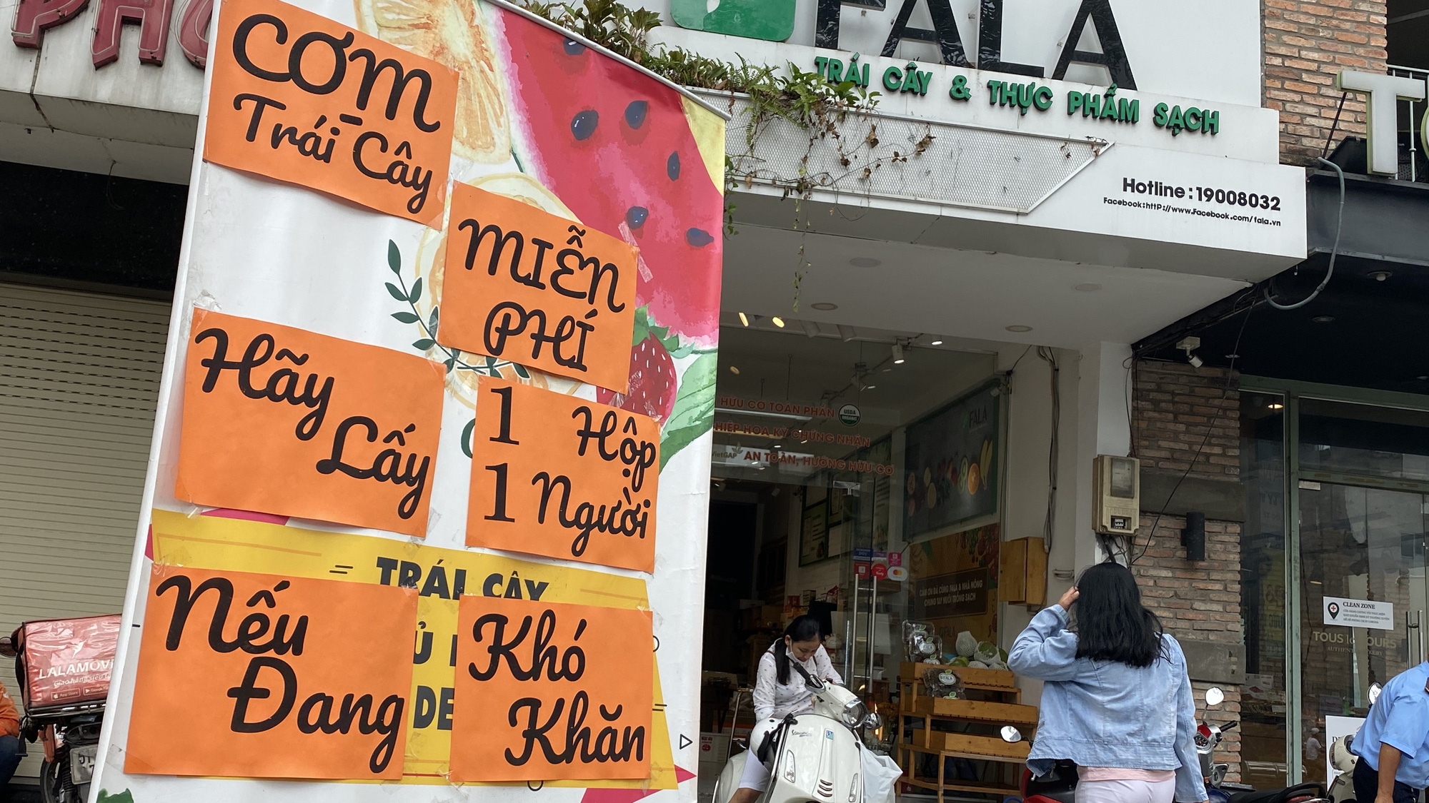 Ở nơi 1km2 c&oacute; đến 5 điểm ph&aacute;t cơm miễn ph&iacute;! - Ảnh 5.