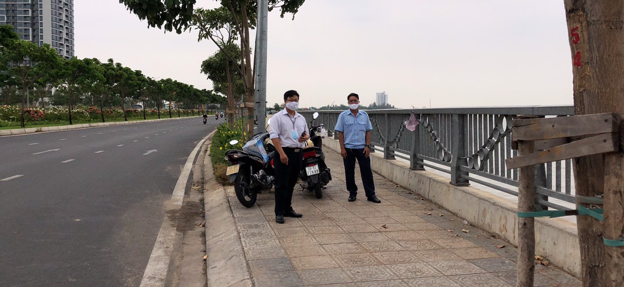 TP HCM: H&agrave;ng trăm người kh&ocirc;ng đeo khẩu trang bị xử nghi&ecirc;m - Ảnh 1.
