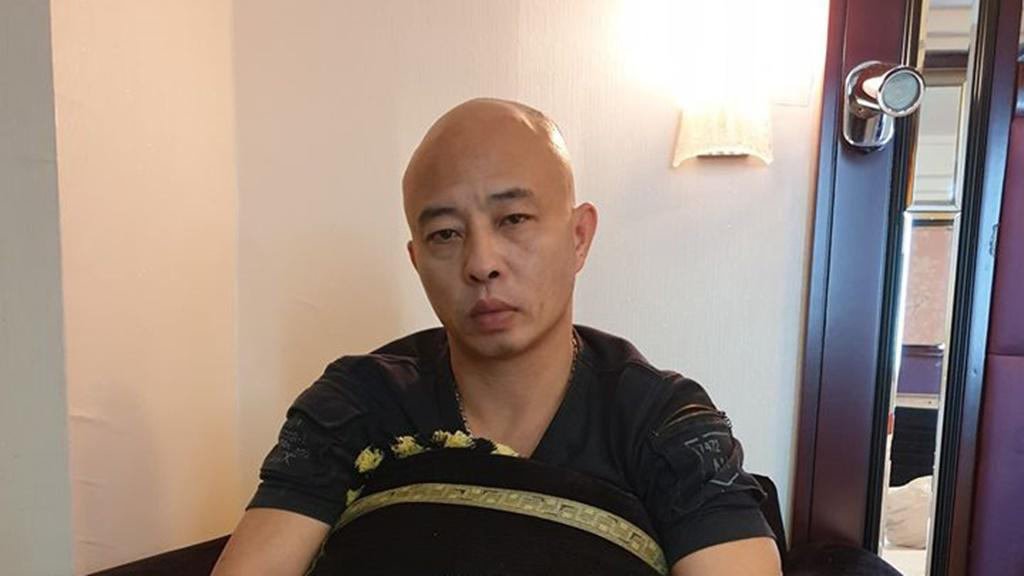 Đường "Nhuệ" cùng con nuôi đến tòa trong vụ án lạm dụng tín nhiệm chiếm đoạt tài sản