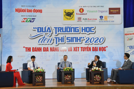 "Đưa trường học đến thí sinh 2020": Băn khoăn chọn ngành sau đại dịch Covid-19