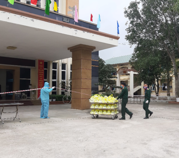 Cán bộ, công chức ở Nghệ An trở lại công sở làm việc bình thường từ ngày mai 17-4