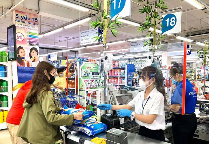 H&agrave;ng h&oacute;a dồi d&agrave;o, sợ g&igrave; c&aacute;ch ly - Ảnh 2.