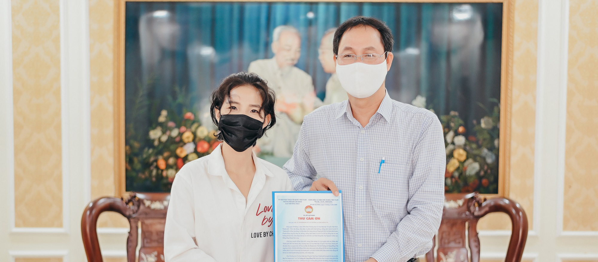 Vũ Cát Tường gửi tặng 200 triệu đồng hỗ trợ chống dịch Covid-19 và hạn mặn miền Tây