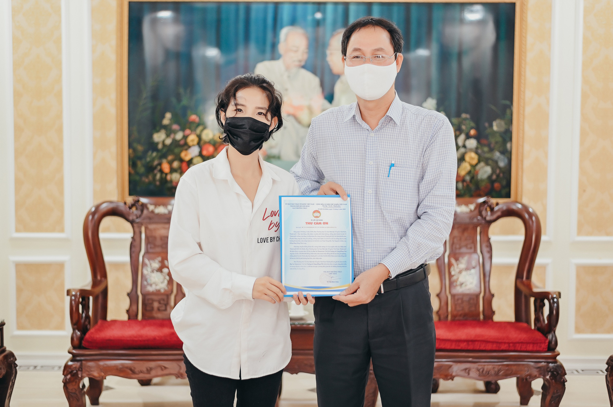 Vũ Cát Tường gửi tặng 200 triệu đồng hỗ trợ chống dịch Covid-19 và hạn mặn miền Tây - Ảnh 2.