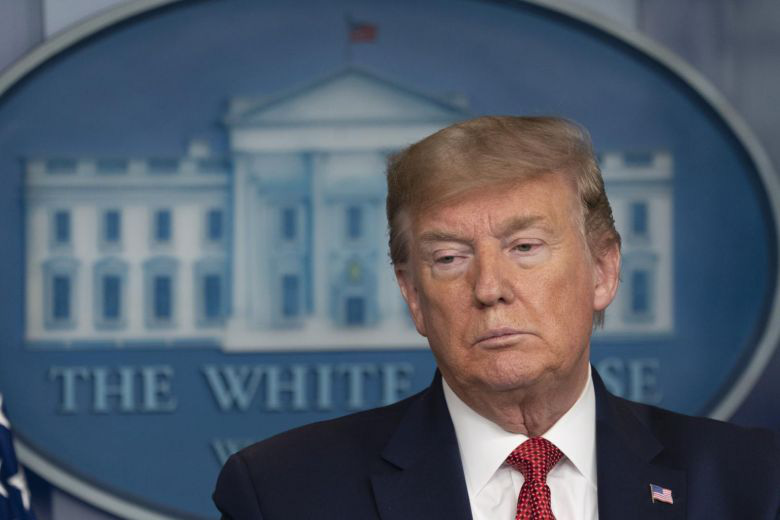 Khảo sát: Ông Donald Trump quá chậm phản ứng với đại dịch