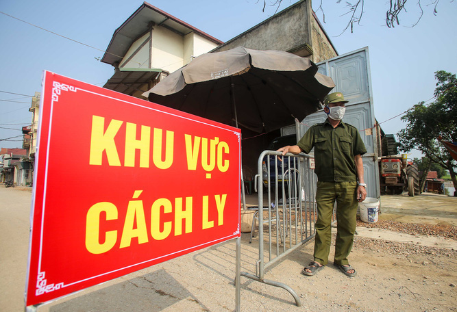 Nhìn lại 15 ngày Việt Nam cách ly xã hội "ghìm cương" dịch Covid-19