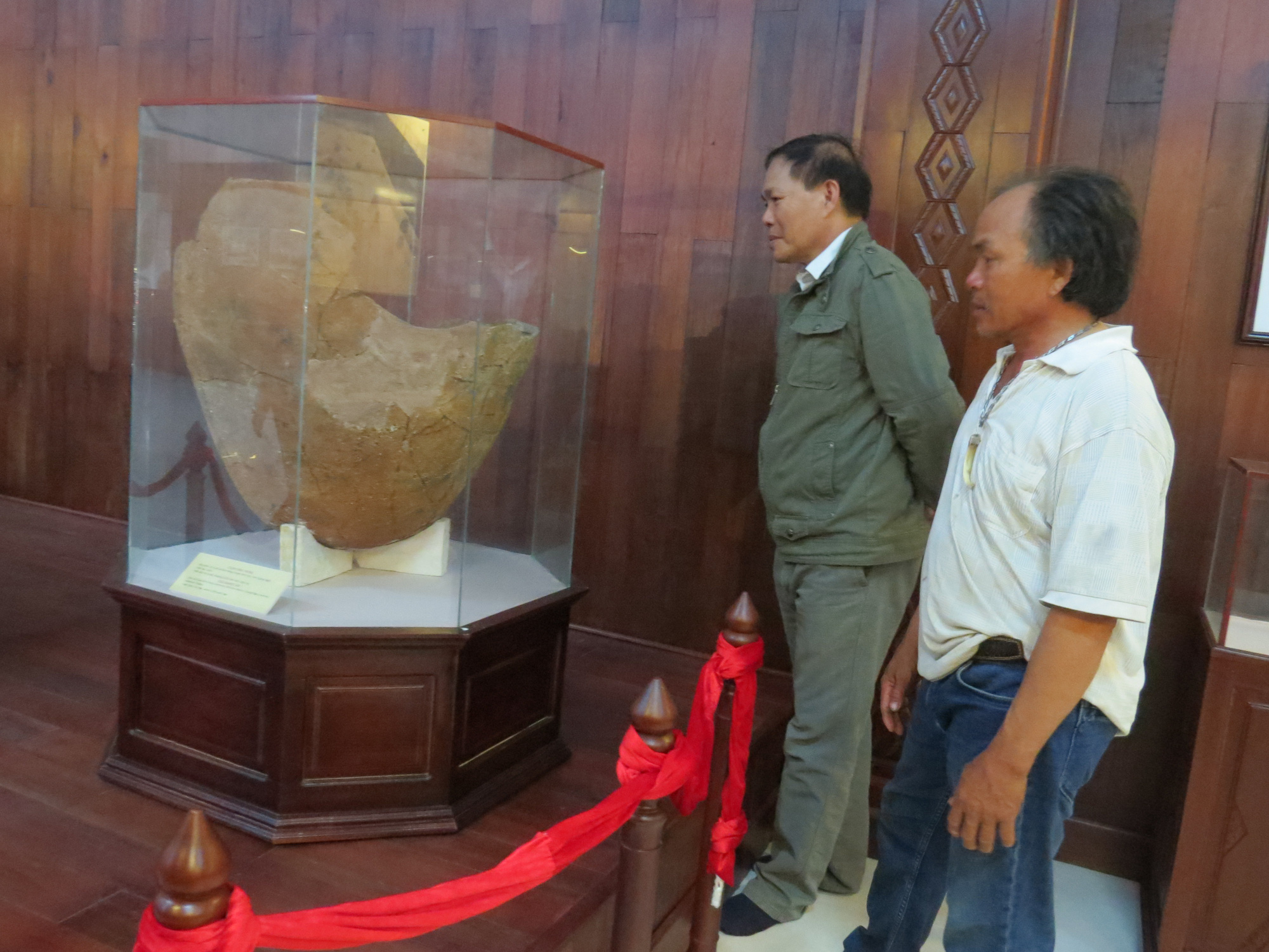 Phố thị bên dòng Trà Câu - Ảnh 4.