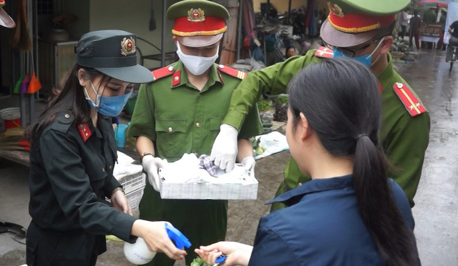 Một ngày xử phạt 94 trường hợp không đeo khẩu trang