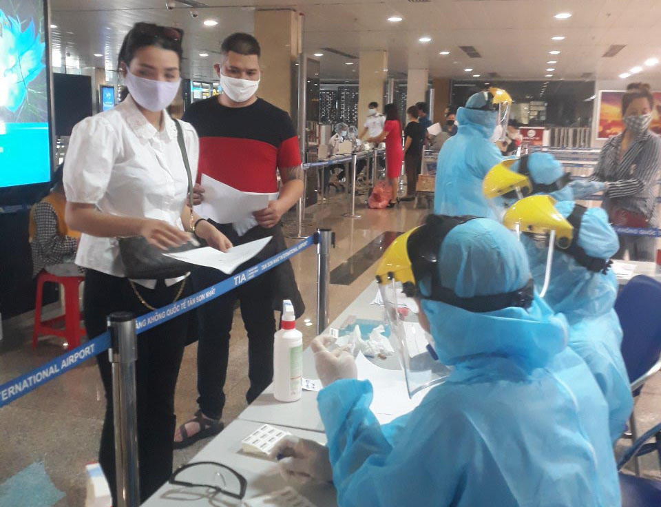 Chung tay chống dịch Covid-19: TP HCM chuẩn bị bộ tiêu chí an toàn phòng dịch