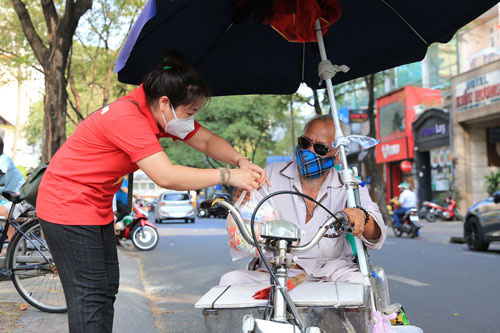 62.000 tỉ đồng sẽ sớm đến tay người nhận - Ảnh 1.