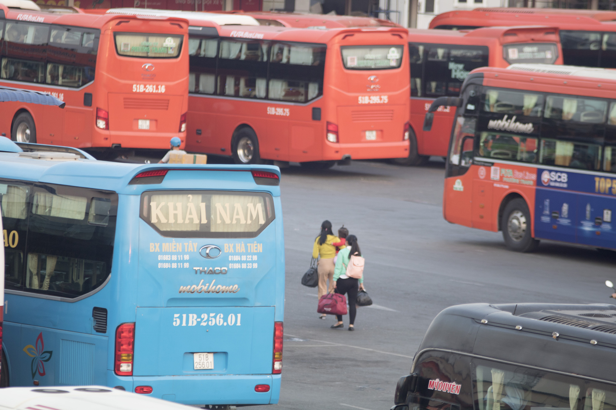 TP HCM: Toàn bộ xe khách, buýt, taxi... tiếp tục tạm ngưng hoạt động