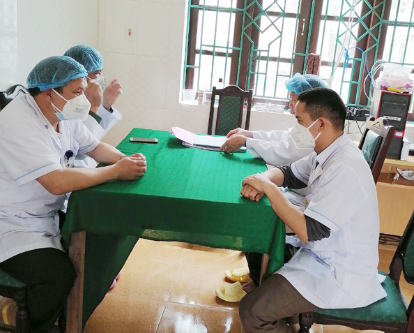 Thiếu nữ H&agrave; Giang mắc Covid-19 c&oacute; lịch sử dịch tễ phức tạp - Ảnh 2.