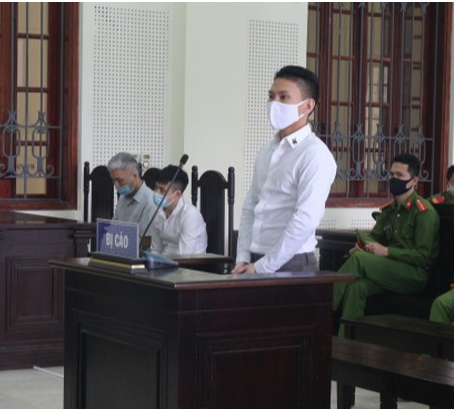 Đang nhậu bị đấm liên tiếp vào mặt, "Bờm Hiếu" rút súng bắn thủng bụng đối thủ
