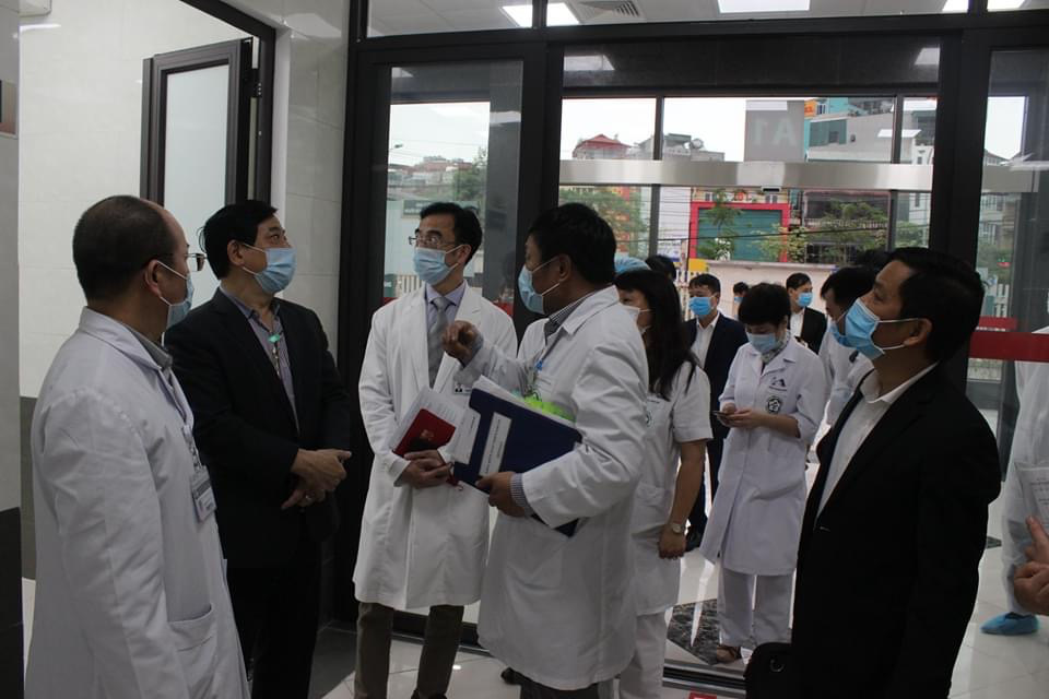 Sau gỡ phong toả, Bệnh viện Bạch Mai vẫn chưa nhận kh&aacute;m th&ocirc;ng thường - Ảnh 1.